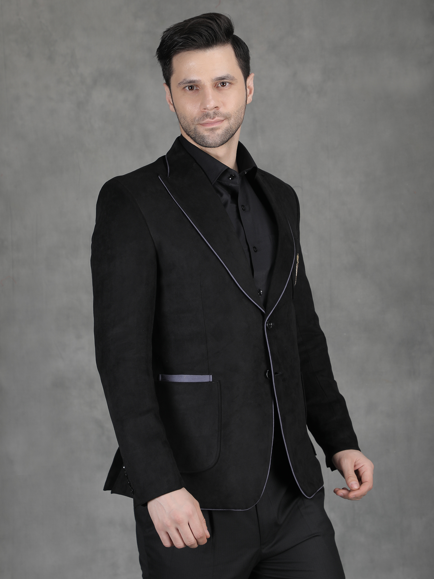 Black Suede Embroidery Blazer for Reception - Image 4