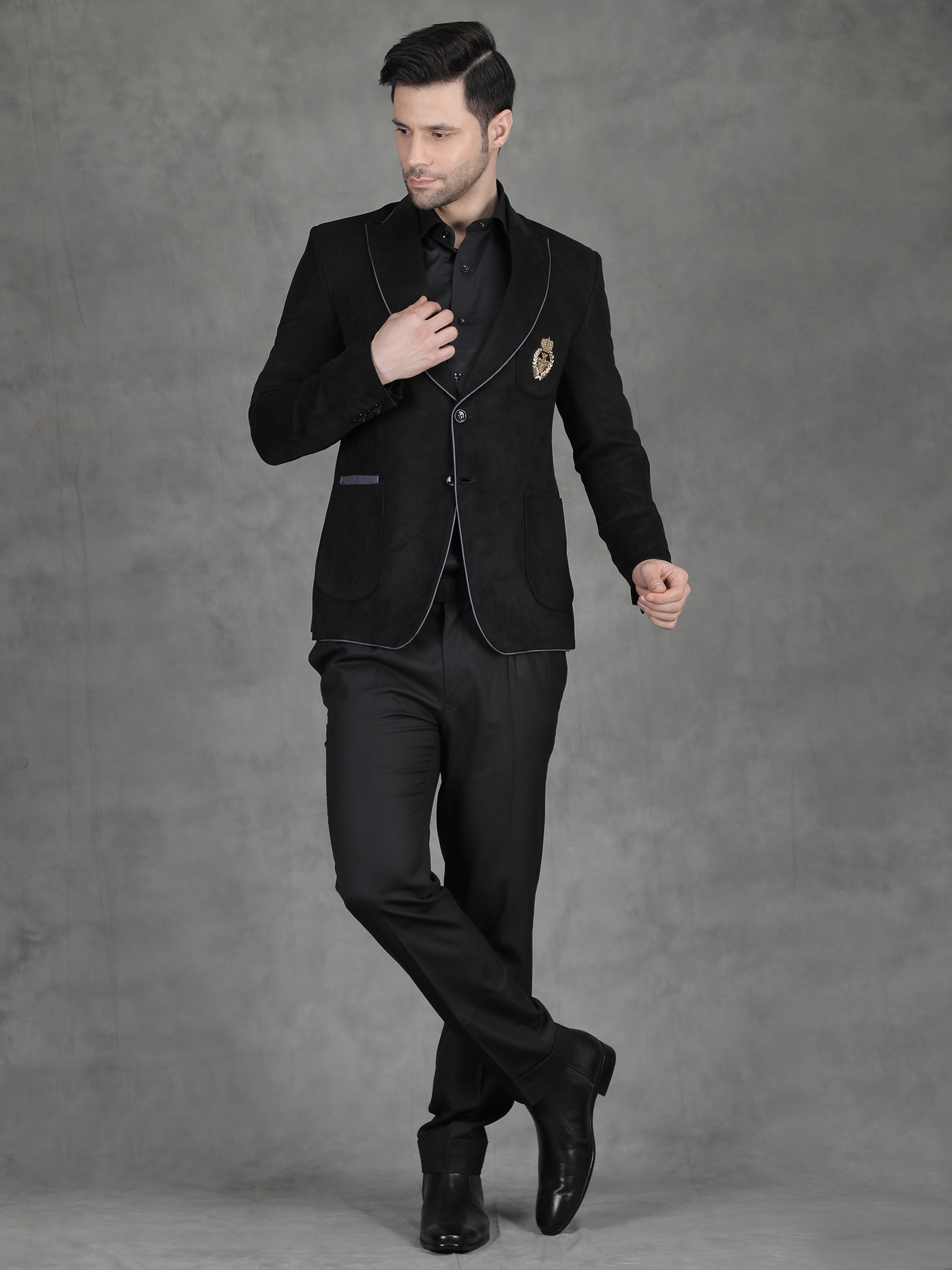 Black Suede Embroidery Blazer for Reception - Image 6