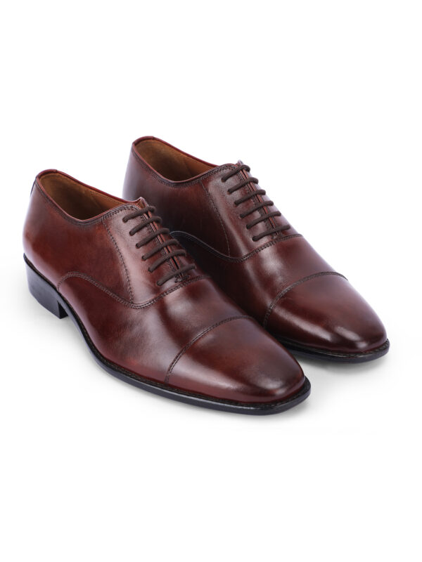 Men’s Brown Leather Cap-Toe Oxford Shoes
