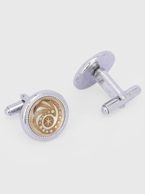 Designer round cufflinks for formal shirts by Deshi Coast